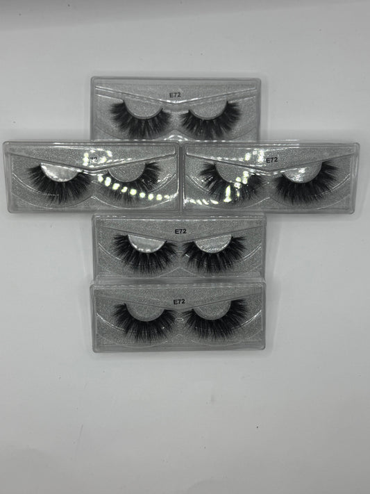 Silver Stare – E72 Luxe Volume Lash