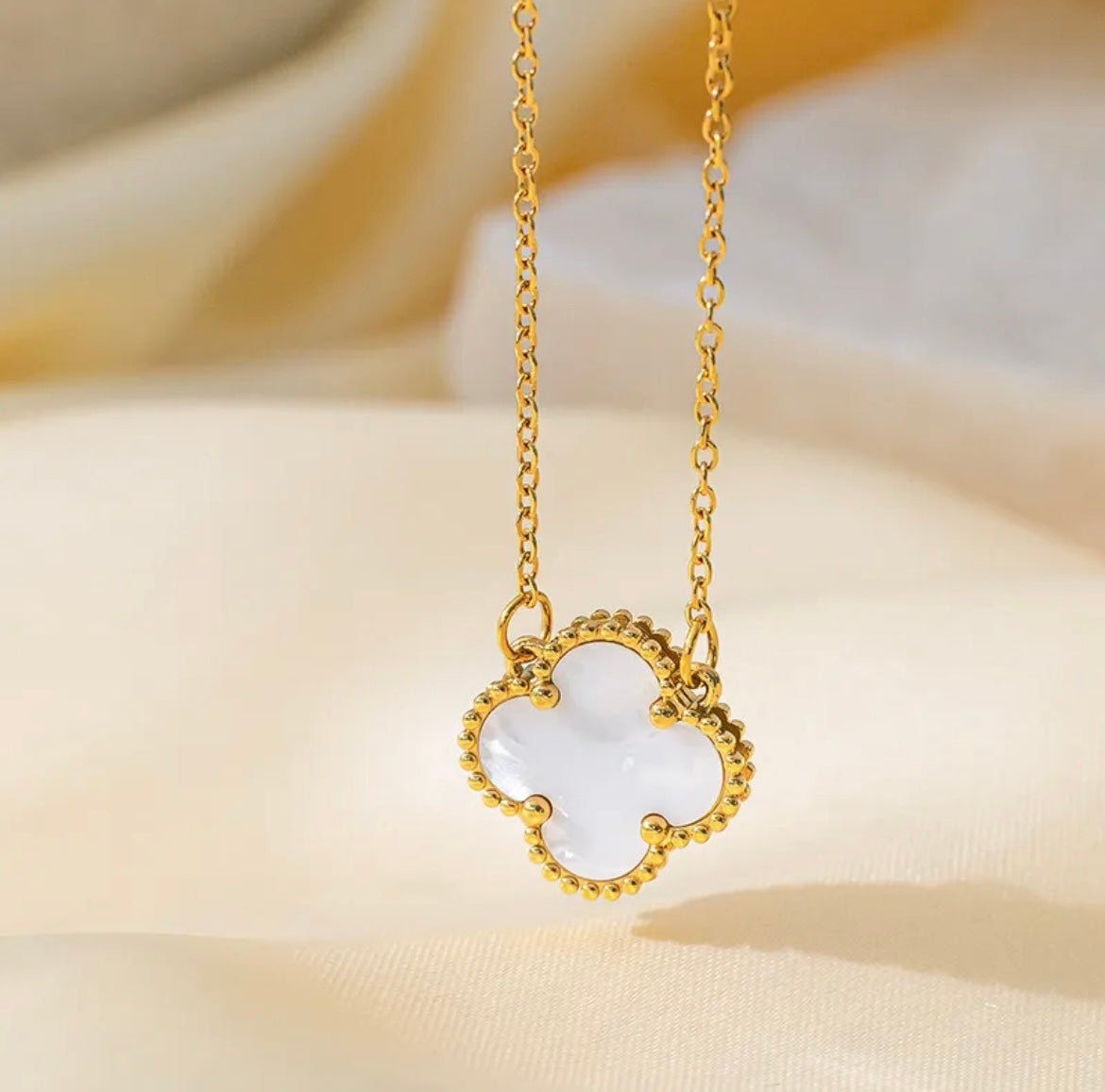 Pearl Shell Clover Necklace - Love. Luck. Hope & Faith